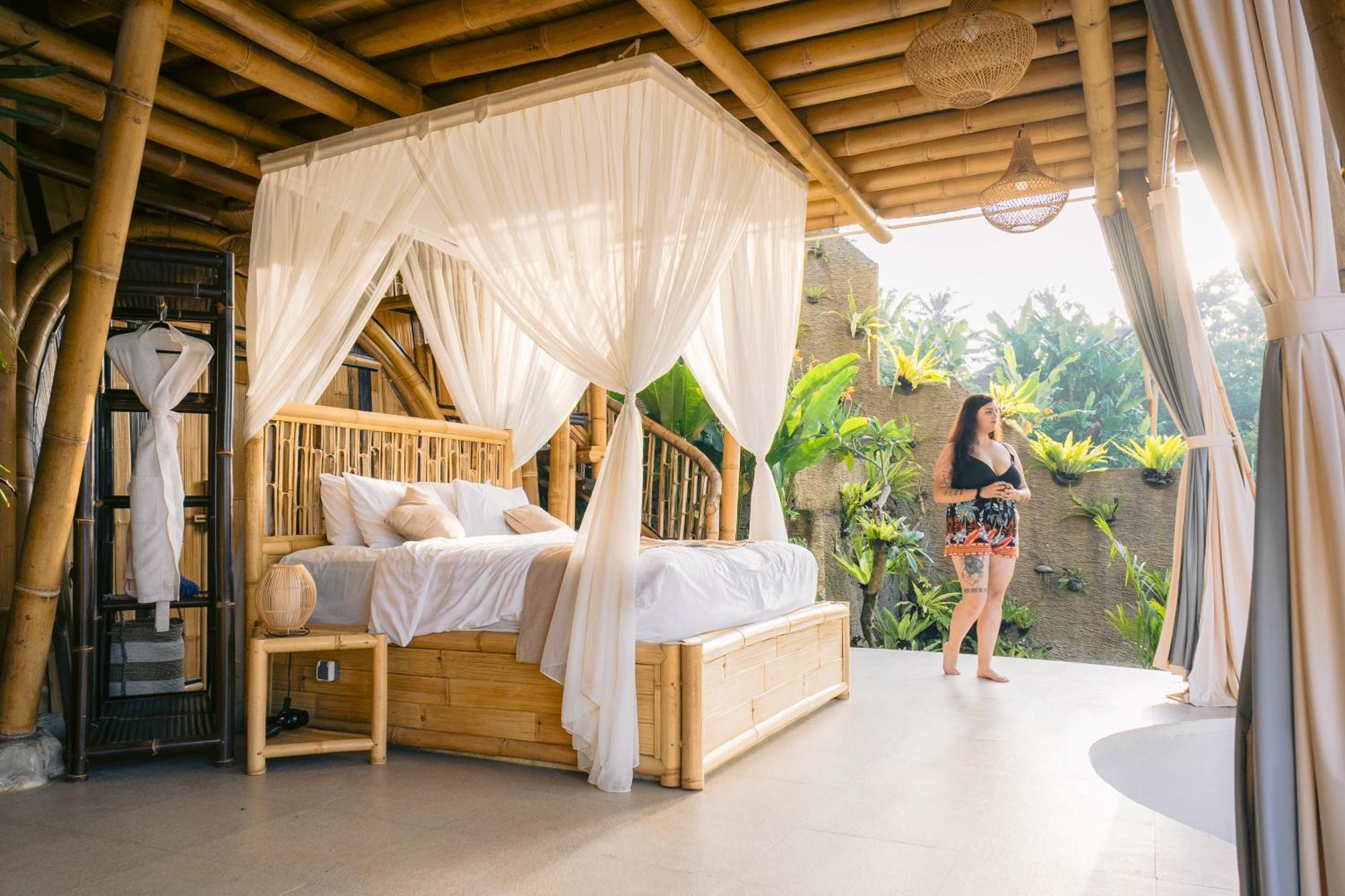 Villa Danaswari Bali Bamboo House Selat Exterior foto
