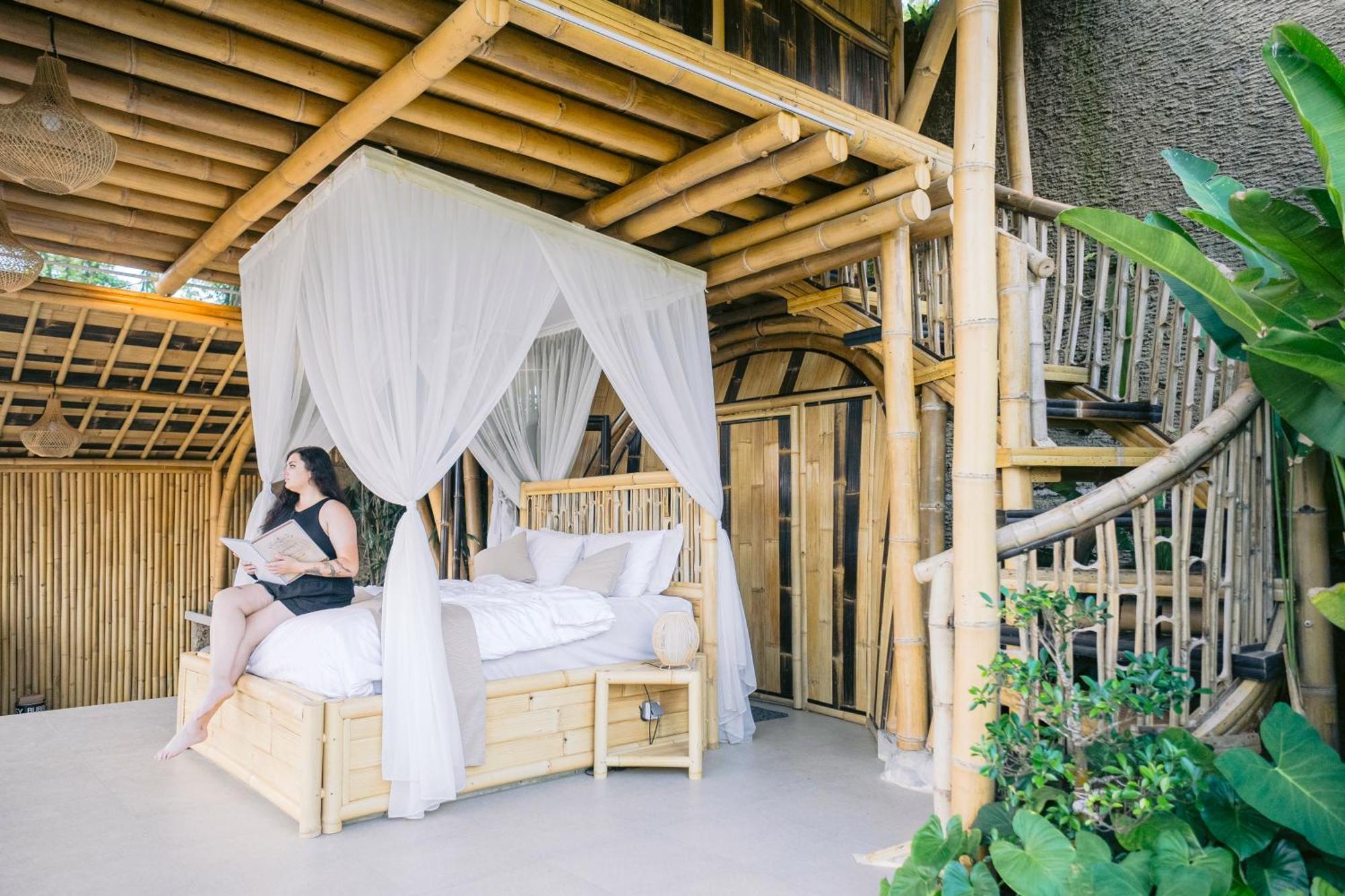 Villa Danaswari Bali Bamboo House Selat Exterior foto